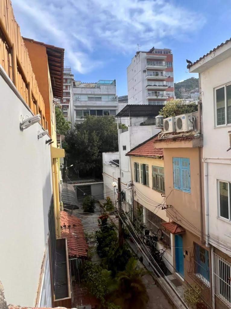 Liverio Hostel Ipanema リオデジャネイロ エクステリア 写真