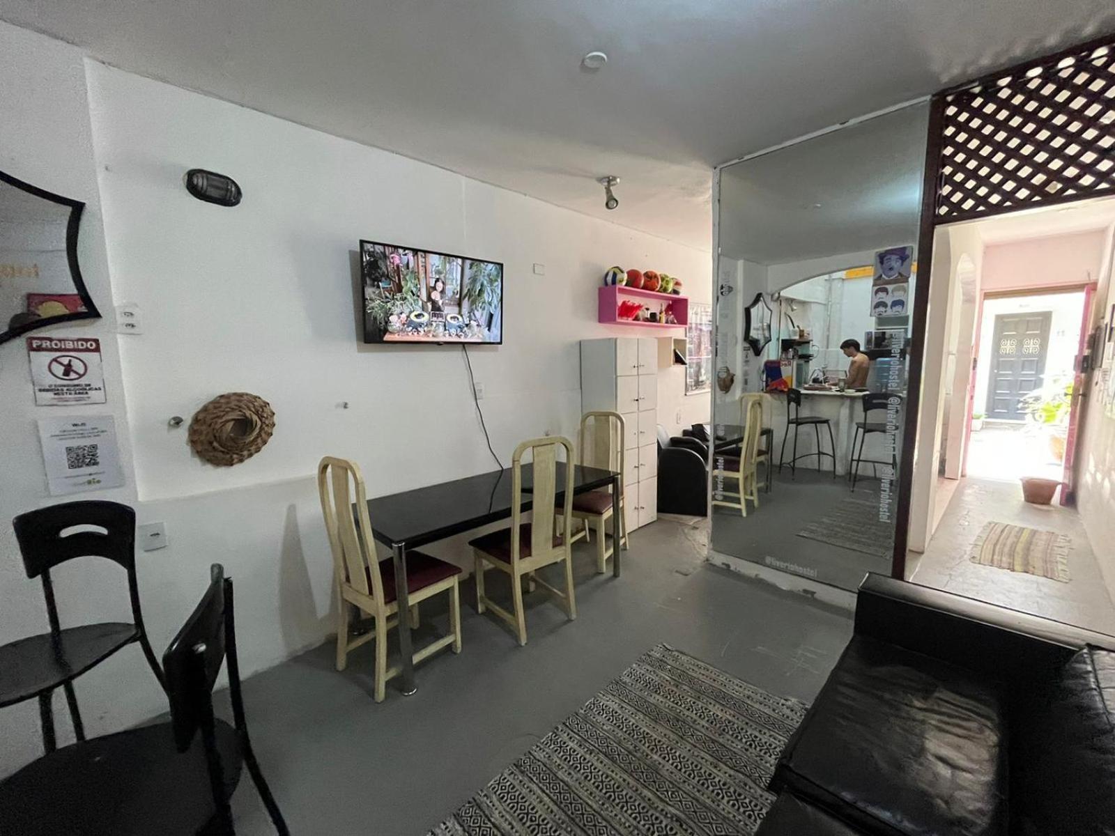 Liverio Hostel Ipanema リオデジャネイロ エクステリア 写真