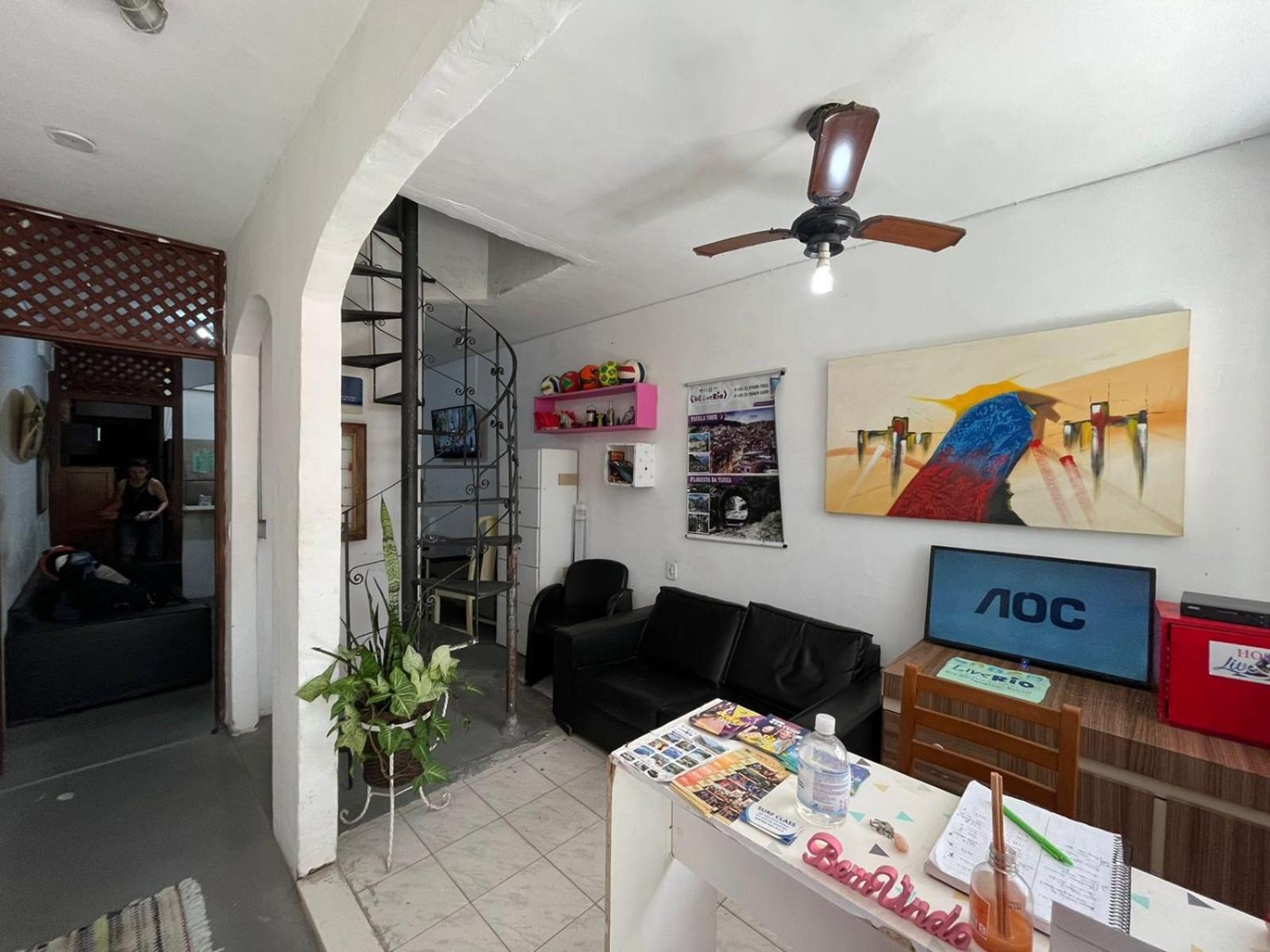 Liverio Hostel Ipanema リオデジャネイロ エクステリア 写真
